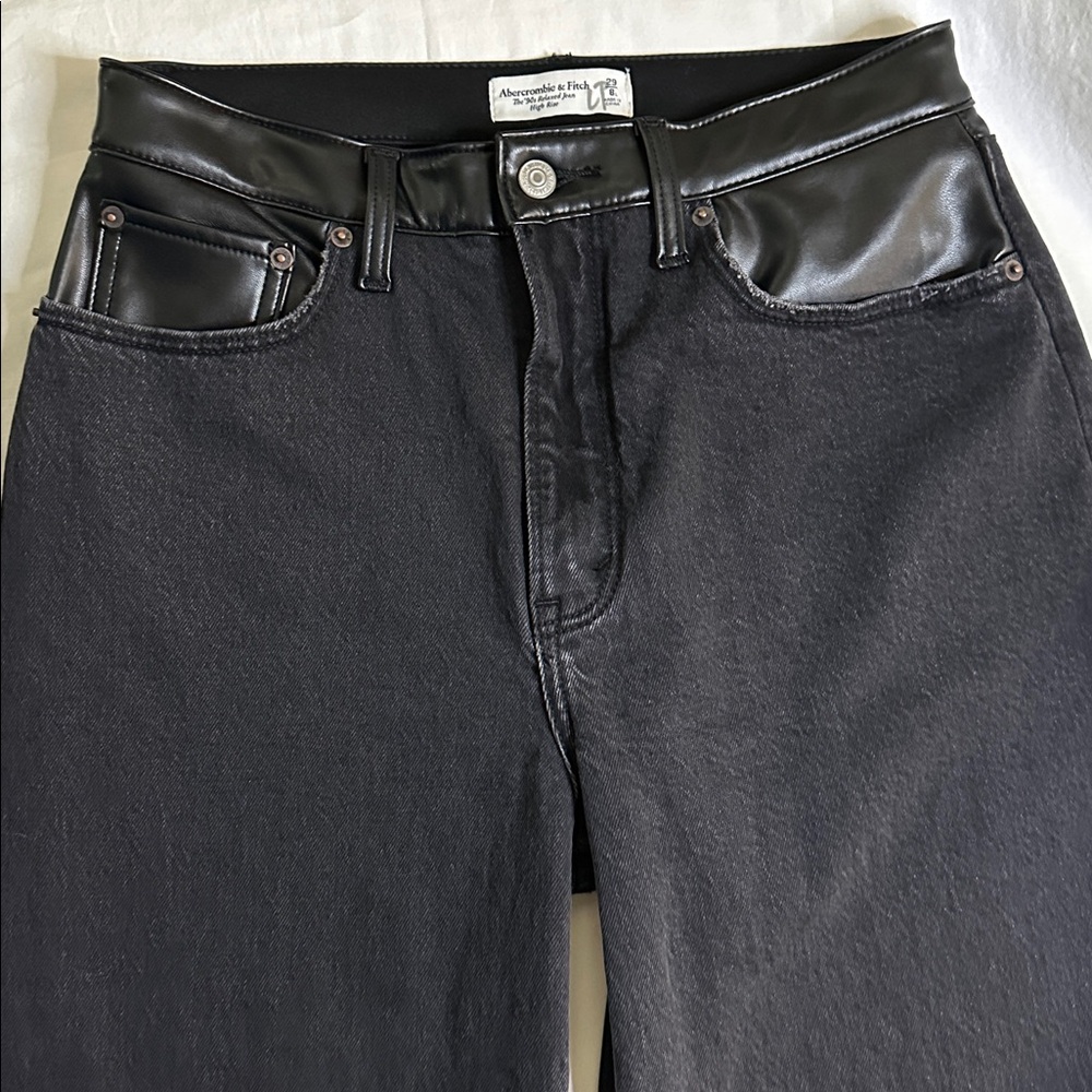 Abercrombie & Fitch Curve Love High Rise ‘90s Relaxed Jean Size 29 - Picture 4 of 12